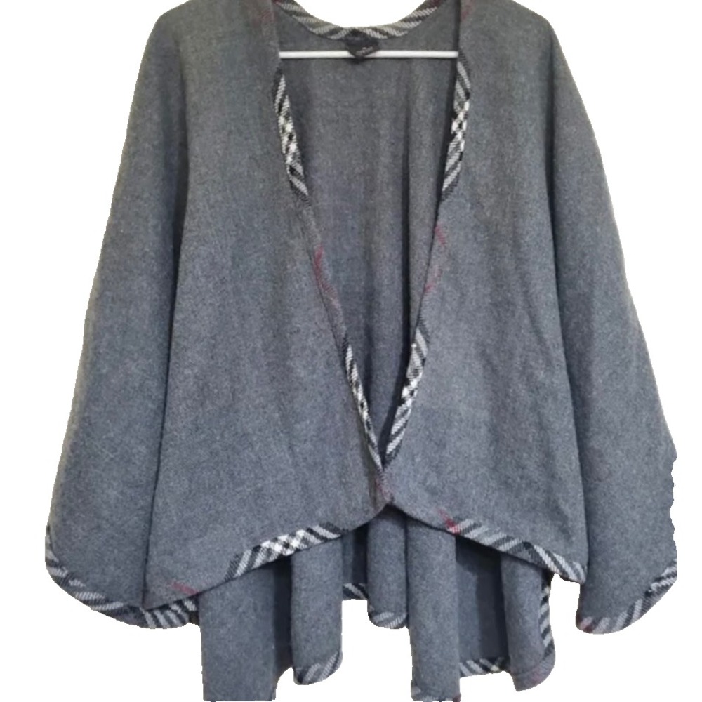 V FRAAS Gorgeous GRAY KNIT PONCHO CAPE JACKET Nova Check Plaid Trim COZY KNIT